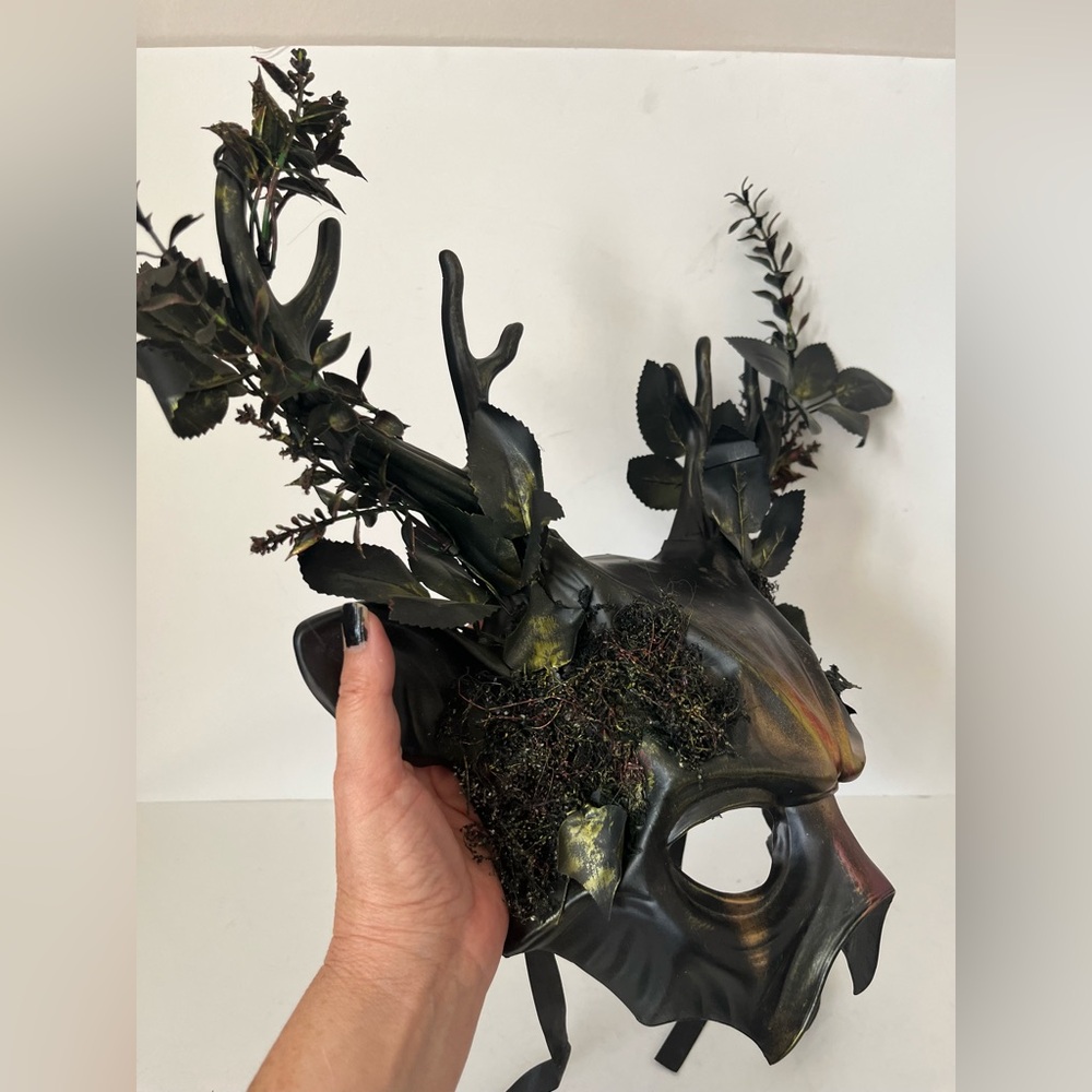 Hand Crafted Forest Deer Antler Halloween Mask Black Gold Hand Painted Moss Fern - Picture 4 of 12